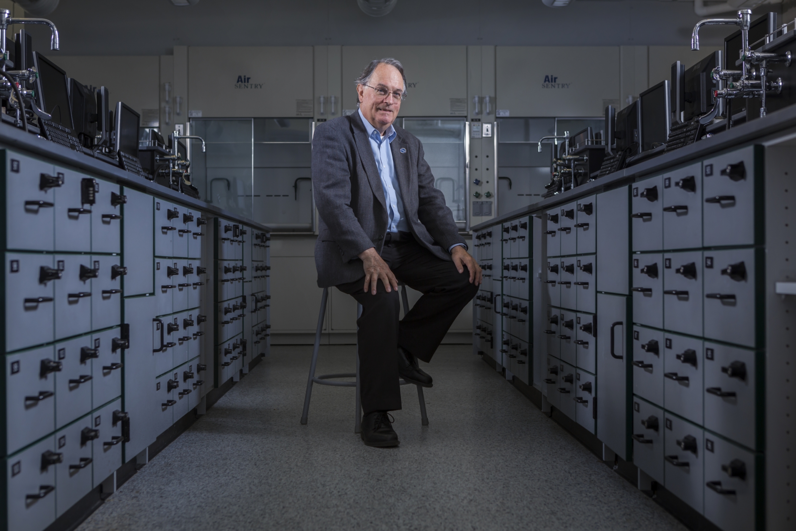 Read more about the article Clean Energy Incubator Board Chairman M. Stanley Whittingham Awarded Nobel Prize in Chemistry